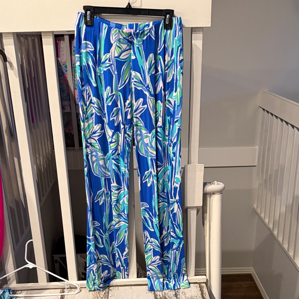 Lilly Pulitzer Vibrant Blue and Green Leaf Print Wide Leg Pants